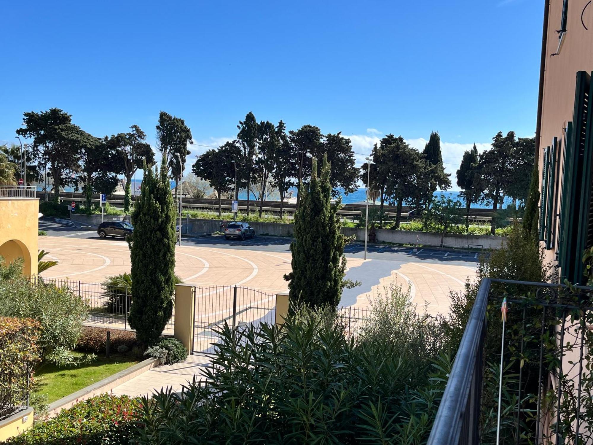 Studio Mer Piscine Cala Di Sole Imperia Italie Mono Locale Une Seule Piece Εξωτερικό φωτογραφία