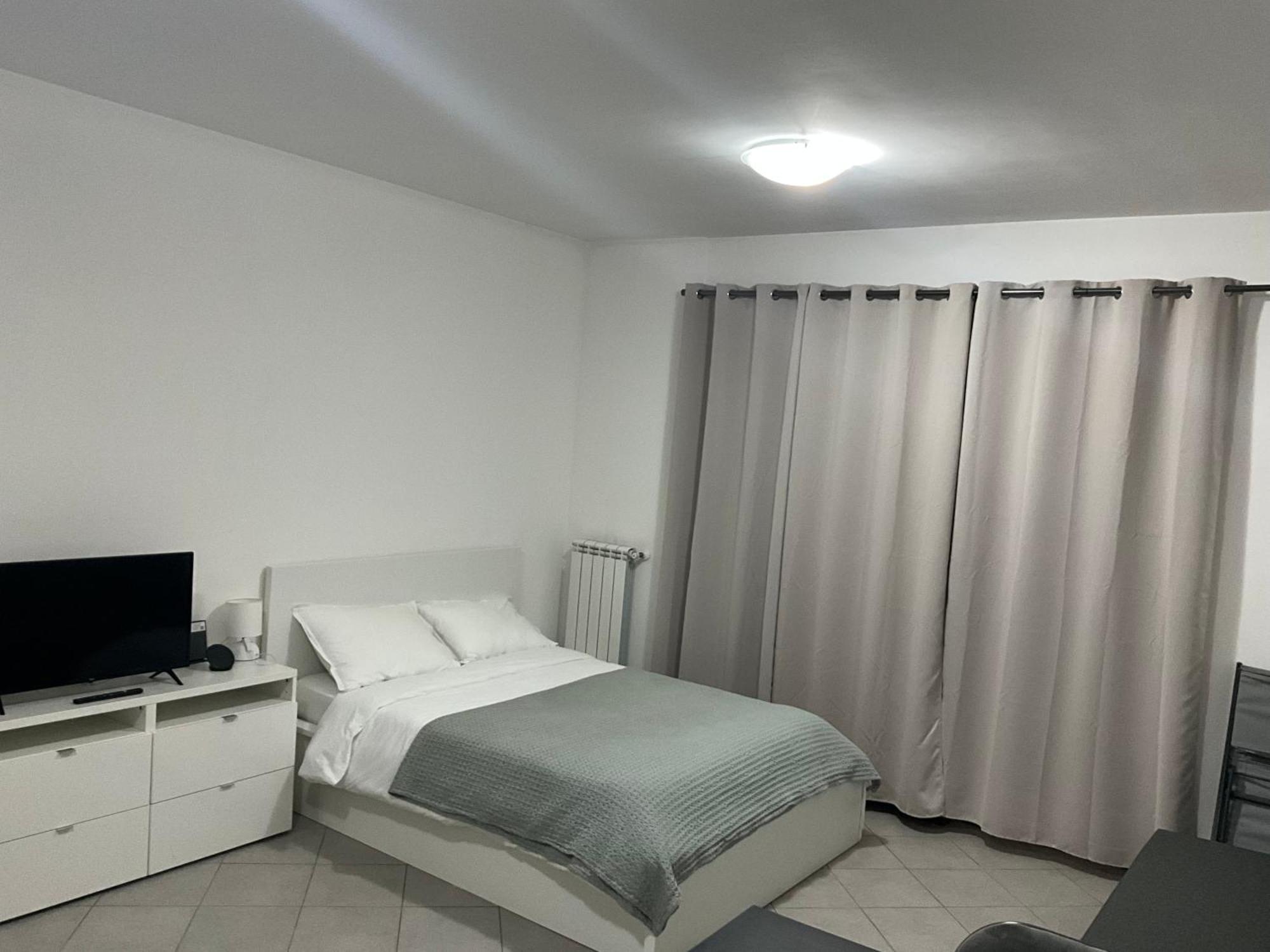 Studio Mer Piscine Cala Di Sole Imperia Italie Mono Locale Une Seule Piece Εξωτερικό φωτογραφία